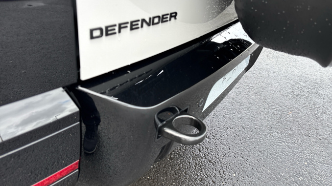 Land Rover Defender 3.0 D250 X-Dynamic HSE 110 5dr Auto Diesel Estate - Image 30